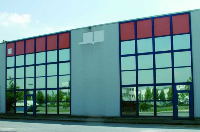 folien buerogebaeude 1