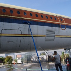 Flugzeugreinigung
